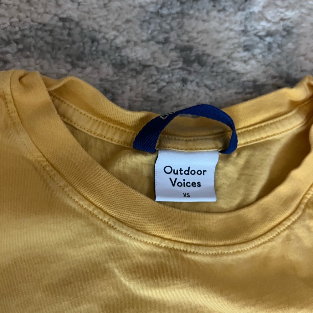 XS Outdoor Voices Tshirt